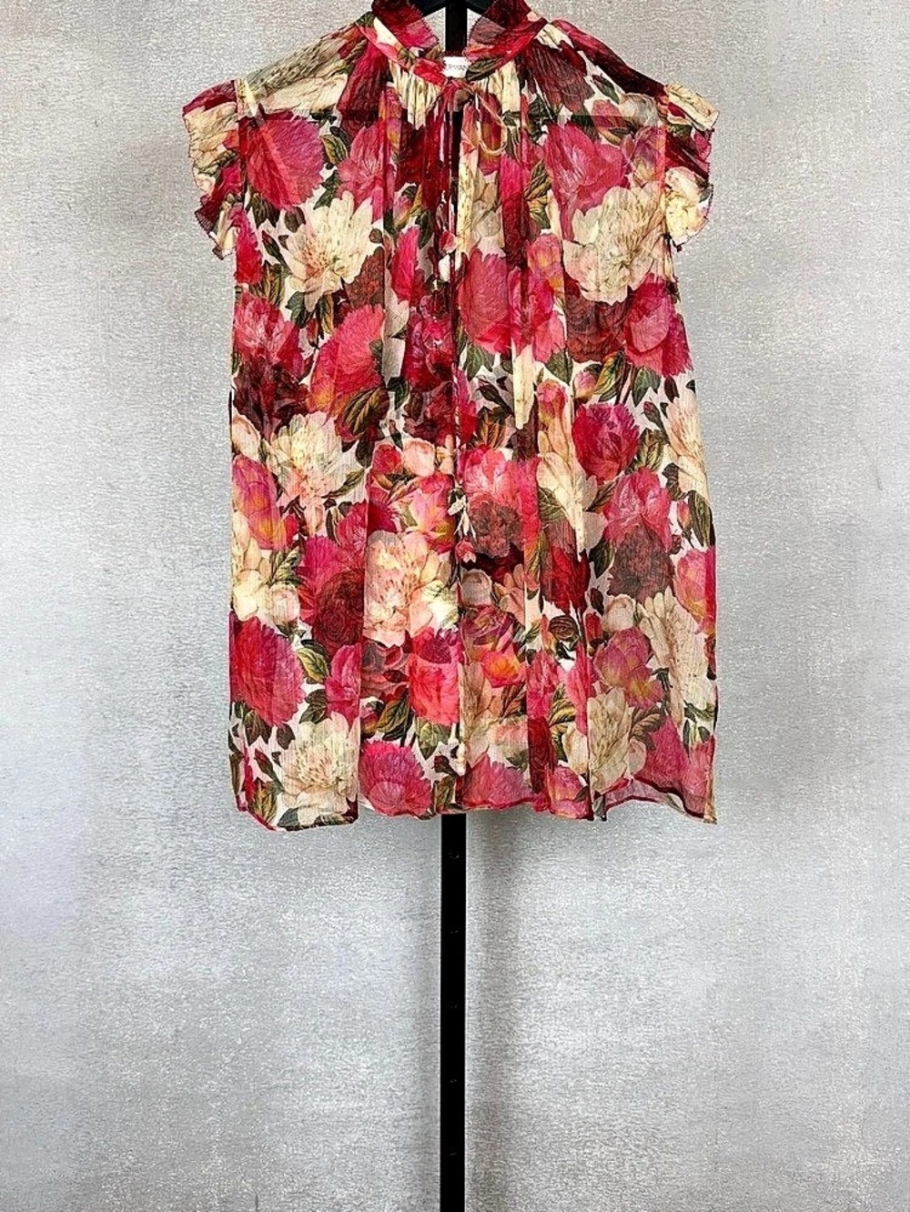 Floral Sleeveless Blouse in Pink & Red